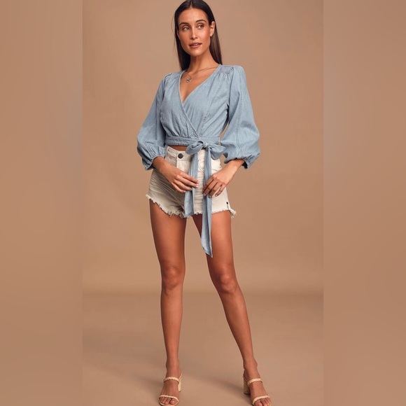 NWT Free People Sophie Light Wash Denim Wrap Top - Picture 3 of 6